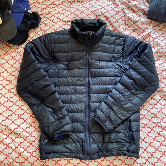 Patagonia | Down Sweater in True Navy - Picture 11 of 17